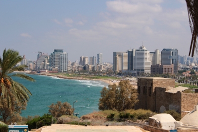 Blick von Jaffa auf die Bucht von Tel Aviv (Alexander Mirschel)  Copyright 
Informations sur les licences disponibles sous 'Preuve des sources d'images'